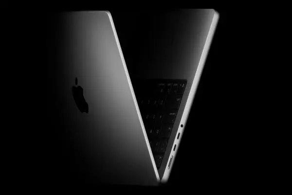 Rò rỉ MacBook Pro OLED dự đoán Apple sẽ có một bước ngoặt không tưởng